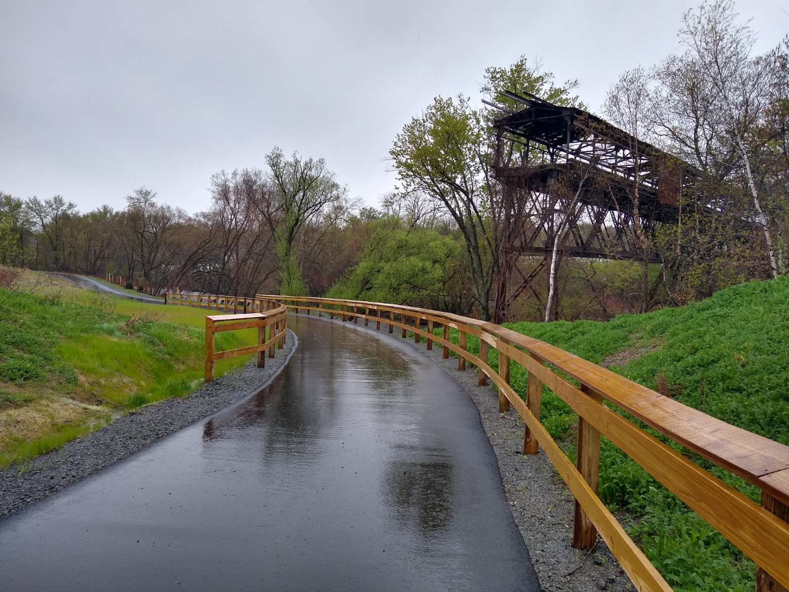 Lackawanna River Heritage Trail with colliery bridge